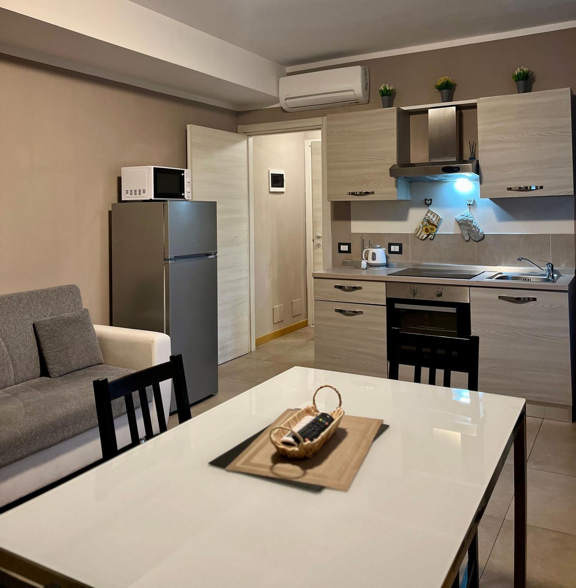Appartamenti La Piazzetta Vicino A Firenze 锡尼亚 外观 照片