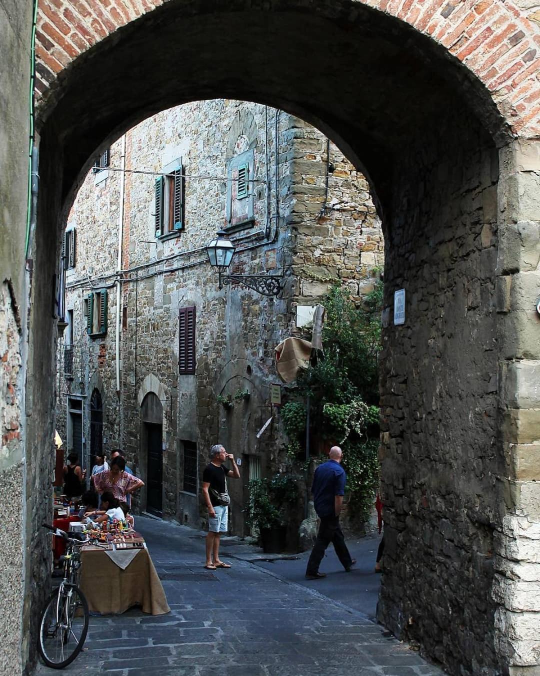 Appartamenti La Piazzetta Vicino A Firenze 锡尼亚 外观 照片