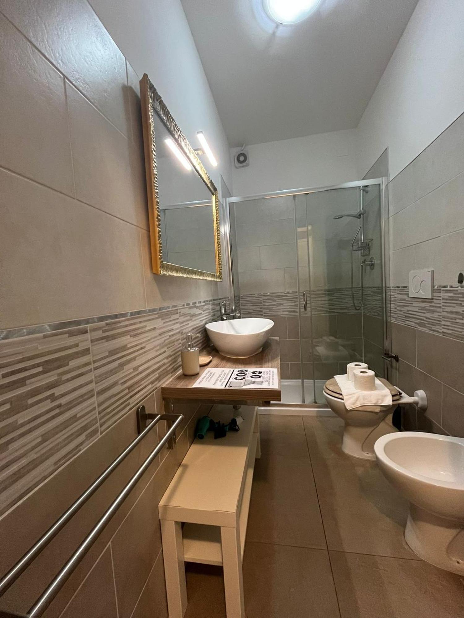 Appartamenti La Piazzetta Vicino A Firenze 锡尼亚 外观 照片