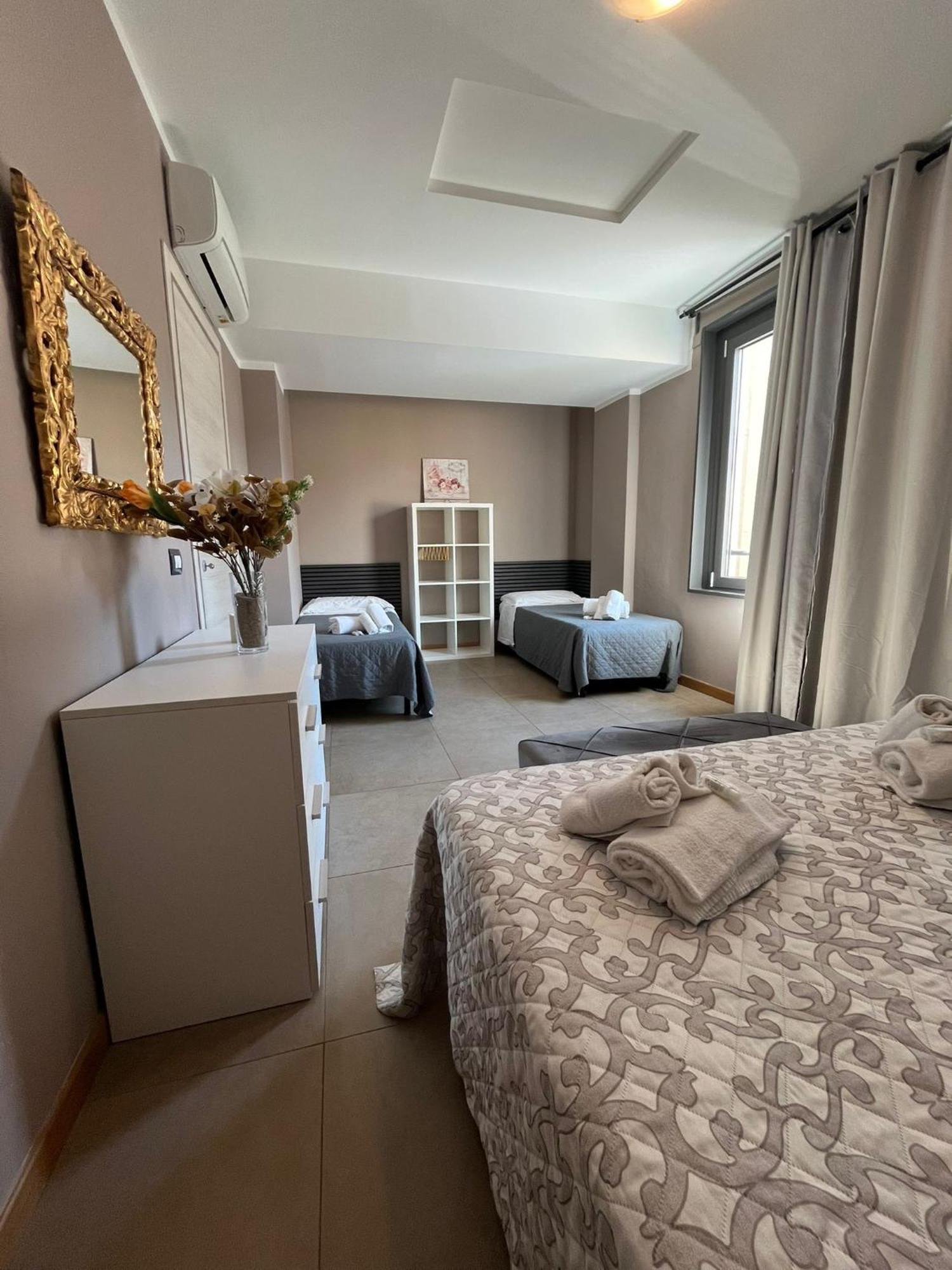Appartamenti La Piazzetta Vicino A Firenze 锡尼亚 外观 照片